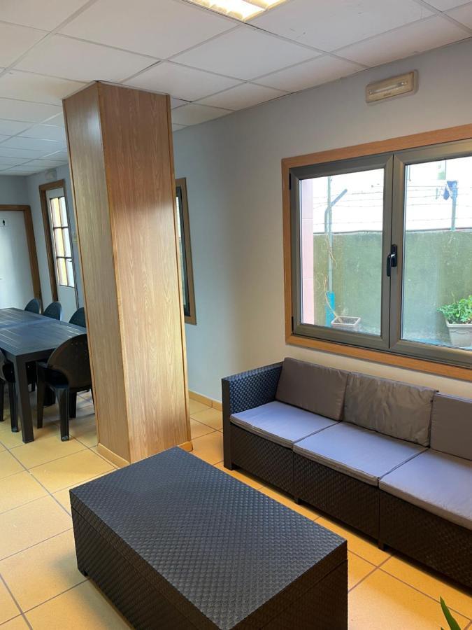 Hostel Cangas Luaran gambar