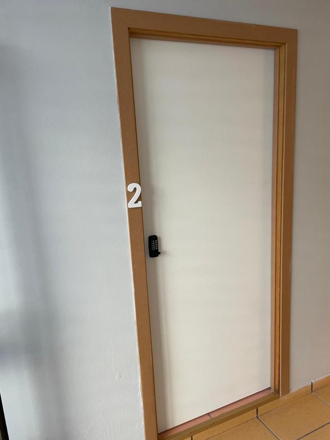 Hostel Cangas Luaran gambar
