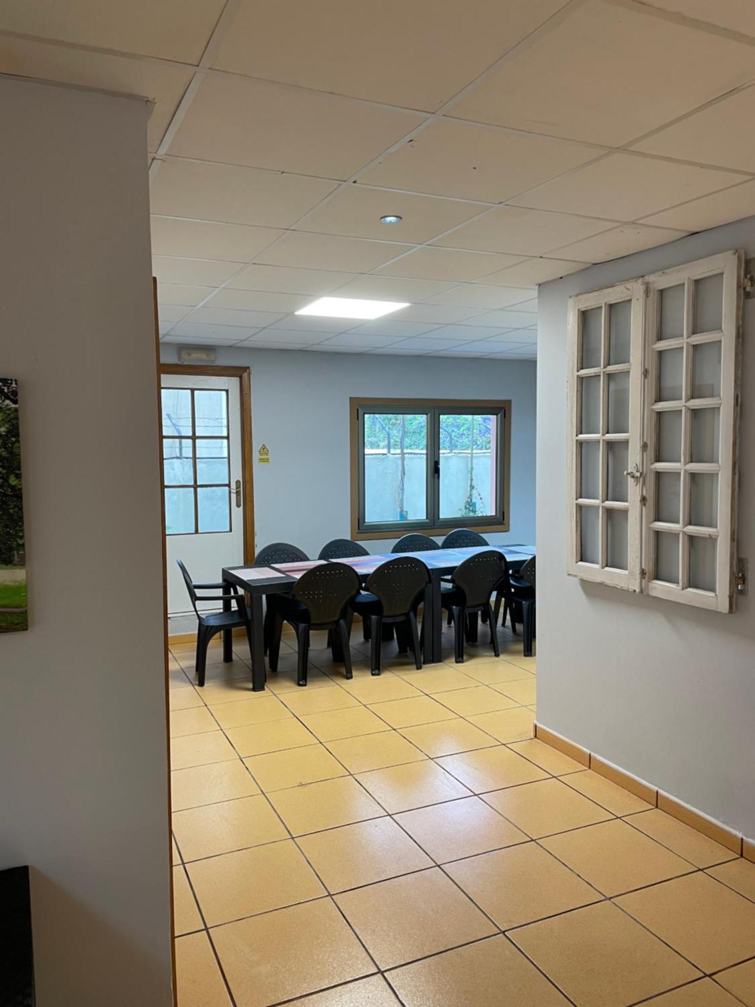 Hostel Cangas Luaran gambar