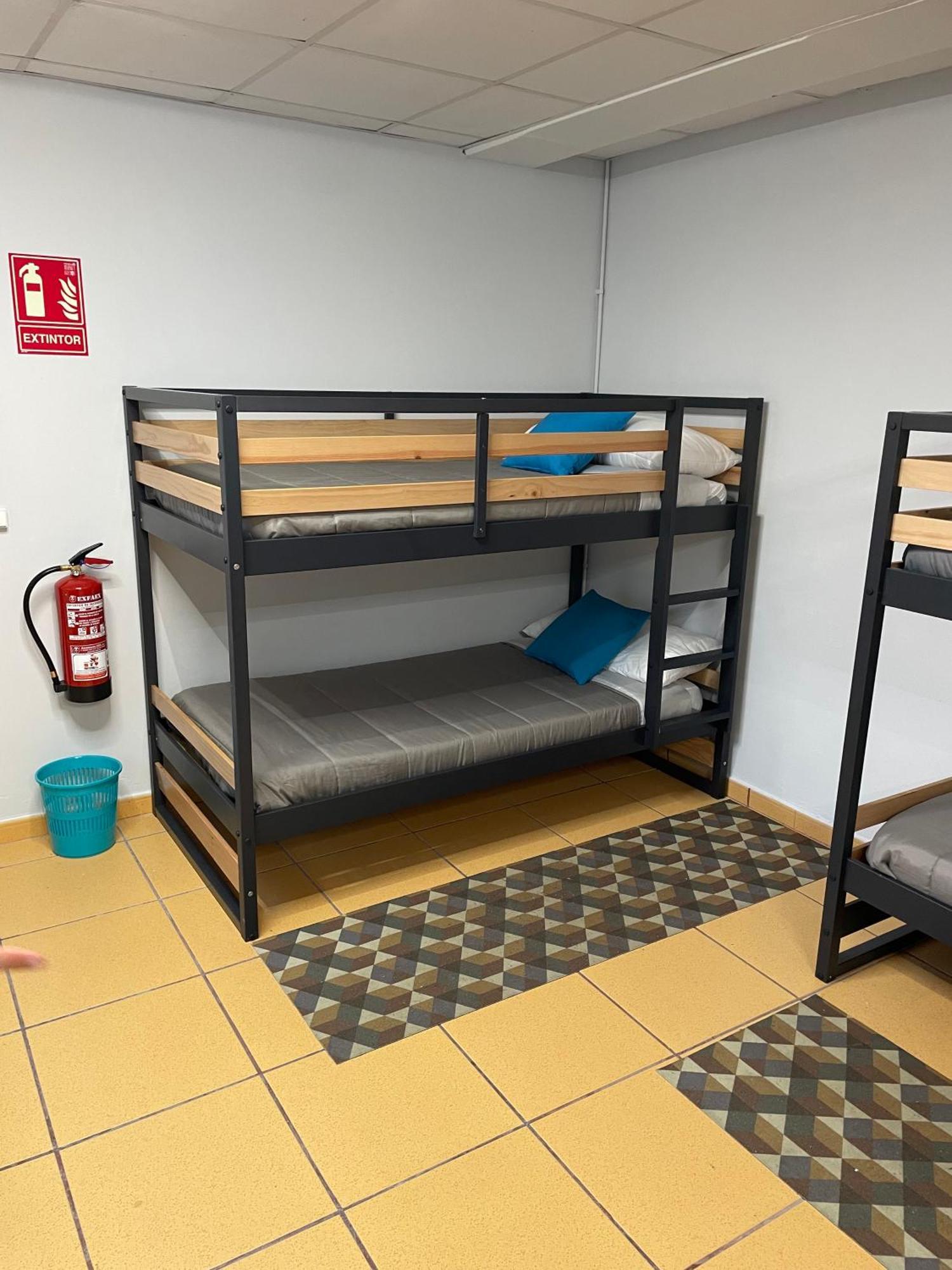 Hostel Cangas Luaran gambar